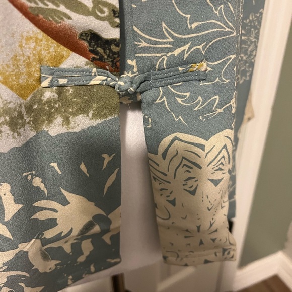 Aris A Silk Asian Kimono Inspired Jacket - Picture 9 of 14